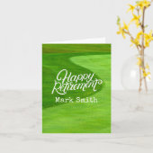 グリーングラスを持つゴルファーへのゴルフハッピーリタイア  カード (黄色い花)