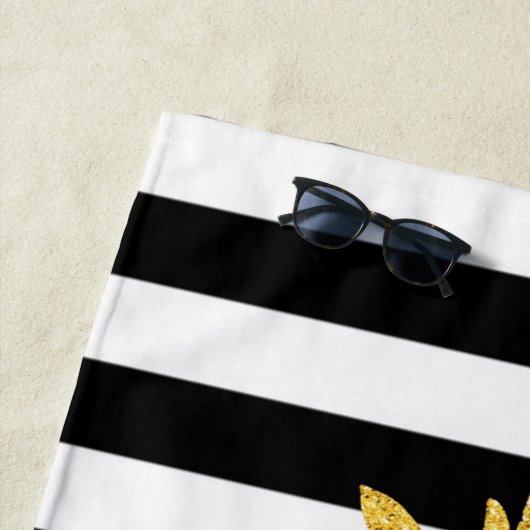 グリーングリッターパイナップル白黒ストライプズ ビーチタオル (インサイチュ)