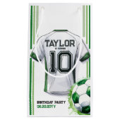 グリーンサッカースポーツボーイジャージー子供の誕生日パーティー スモールペーパーバッグ (正面)