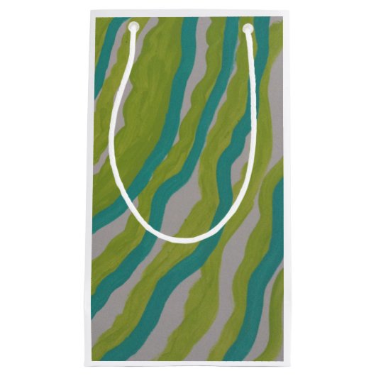 グリーンストライプの抱き枕 スモールペーパーバッグ (正面)