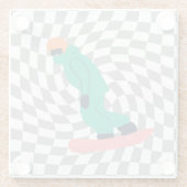 グリーンスーツを着たフリーライド市松模様にスノーボーダー ガラスコースター (裏面)