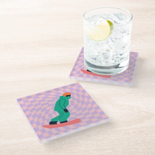 グリーンスーツを着たフリーライド市松模様にスノーボーダー ガラスコースター (アングル)
