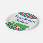 グリーンセミトラックパーソナライズされたパーティープレート ペーパープレート (アングル)