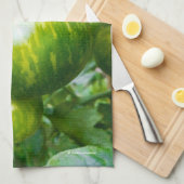 グリーンゼブラヘイルームトマトのつる植物 キッチンタオル (四つ折り)