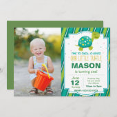 グリーンタストライプートル誕生日招待状w写真 招待状 (正面/裏面)