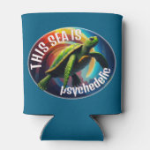 グリーンタートルフローティングインザアストラル飛行機 缶クーラー (裏面)