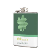 グリーンチェックシャームロパーソナライズされたック フラスク (左)