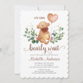 グリーンテディベア Bearly Wait ベビーシャワー 招待状 (正面)