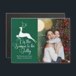 グリーントナカイのクリスマスフォトシーズンマグネット<br><div class="desc">白い鹿エレガントがクリスマスの言葉を飛び交う季節は、この美しい休日のマグネットカーすてきドに載る。豪華な書クラシック道にトナカイとかわいらしあなたの家族の写真は、これらのフェスティバルの緑の磁気カードの前面に充填するエレガンス…</div>