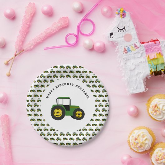 グリーントラクタ誕生日パーソナライズされた紙プレート ペーパープレート (パーティー)