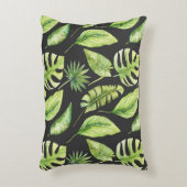 グリーントロピカル葉パターンブラックボタニカル アクセントクッション (正面(垂直))