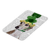 グリーンニット帽のグレイハウンド2 マグネット (左側)