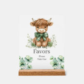 グリーンハイランド牛誕生日ウィズサイン アクリルサイン (正面)