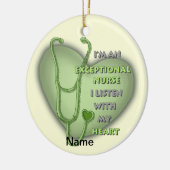 グリーンハートの優れたナース セラミックオーナメント (左)