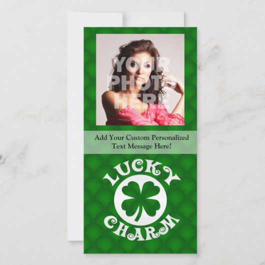 グリーンバックグラウンドラッキーチャーム (正面)