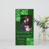 グリーンパインコーンホリデーフォトカード シーズンカード (スタンド正面)