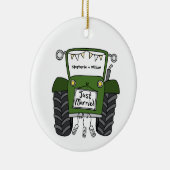 グリーンパーソナライズされたトラクター国の結婚式の贈り物 セラミックオーナメント (右)