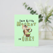 グリーンパーティーモンキー1st誕生日Tシャツとギフト インビテーションポストカード (スタンド正面)