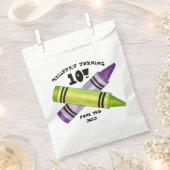 グリーンパープルアーティストクレヨン子供の誕生日パーティー フェイバーバッグ (クリップ留めされた状態)