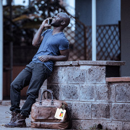 グリーンパープルイエローレッドモノグラムイニシャルA ラゲッジタグ