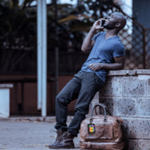 グリーンパープルイエローレッドモノグラムイニシャルB