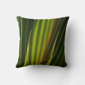 グリーンパームフロンズトロピカルボタニカル クッション (裏面)