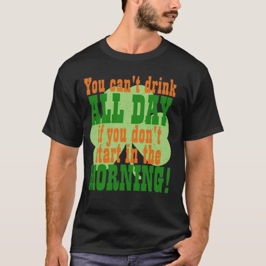 グリーンビールの日 飲酒ユーモア Tシャツ (正面)