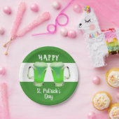 グリーンビールグラスHappy St. Patrick's dayパーティー ペーパープレート (パーティー)