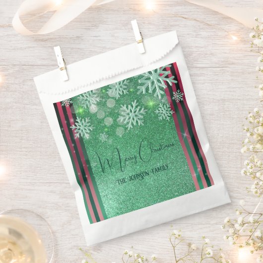 グリーンピンクの輝く冬のワンダーランドクリスマス フェイバーバッグ (クリップ留めされた状態)