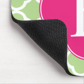 グリーンピンククローバーモノグラム マウスパッド (コーナー)