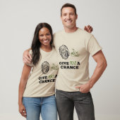 グリーンピースにチャンスを 2 Tシャツ (ユニセックス)