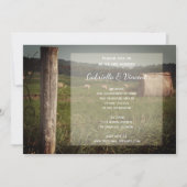 グリーンファーム牧草地の田舎の結婚式 招待状 (正面)