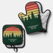 グリーンフォレストサンセットログキャビンパーソナライズされた 鍋つかみ&鍋敷きセット (正面/裏面)