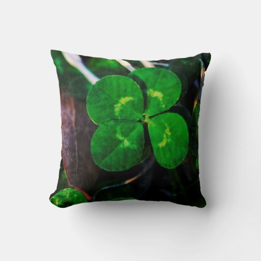 グリーンフォーリーフクローバーラッキー クッション (正面)