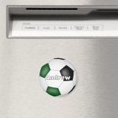 グリーンブラックサッカーをテーマにした名前をカスタムする マグネット (インサイチュ (食洗機))