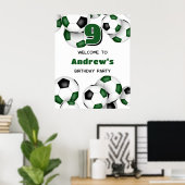 グリーンブラックサッカー少年少女の誕生日パーティー ポスター (ホームオフィス)