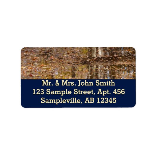 グリーンベルトパークでのスティルクリークでの反射 ラベル (正面)