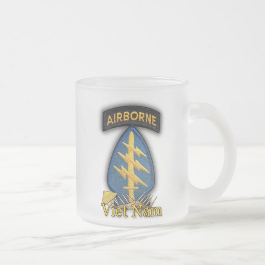 グリーンベレー特殊部隊sfg nam 霜の降りた mug フロストグラスマグカップ (右)
