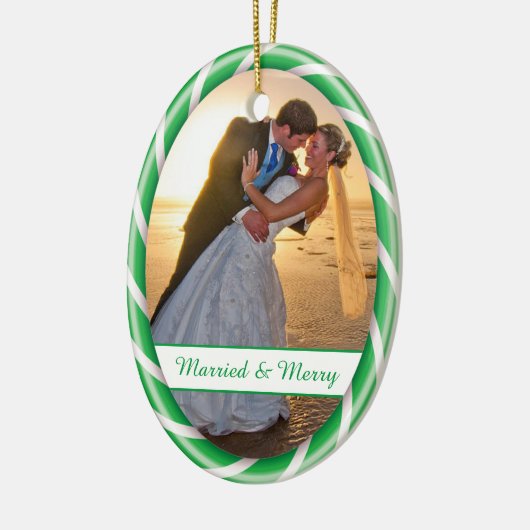 グリーンホワイトキャンディーケーンフレーム写真テンプレート セラミックオーナメント (左)