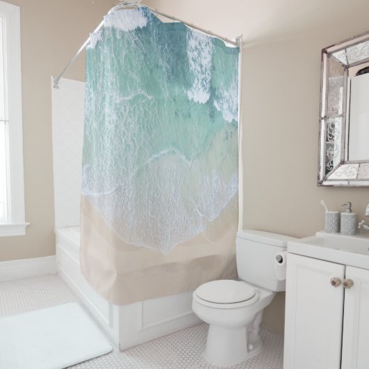 グリーンホワイトレースビーチ砂と海岸 シャワーカーテン (インサイチュ)