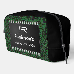 グリーンボード上のコンピュータチップ+情報の追加 ドップキット