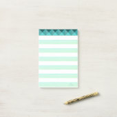 グリーンミントピラミッドシェイプ&ストライプ ポストイット (デスク上)