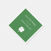 グリーンモダンアイリッシュフォーリーフクローバー結婚ズ スタンダードカクテルナプキン (角)