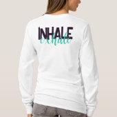 グリーンモダンカエルを息を吸い込む | Tシャツ (裏面)