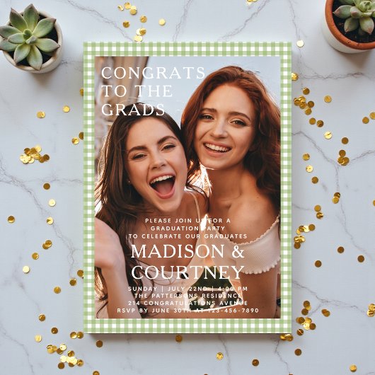 グリーンモダンジンガム写真卒業パーティー アクリル招待状
