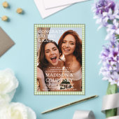 グリーンモダンジンガム写真卒業パーティー アクリル招待状 (インサイチュ (ウェディング))