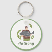 グリーンモダンフィッシャーマンイラストレーション魚釣り名 キーホルダー (正面)