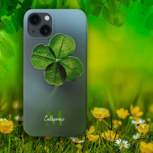 グリーンラッキークローバーシャムロックの名前とモノグラム iPhone 13ケース