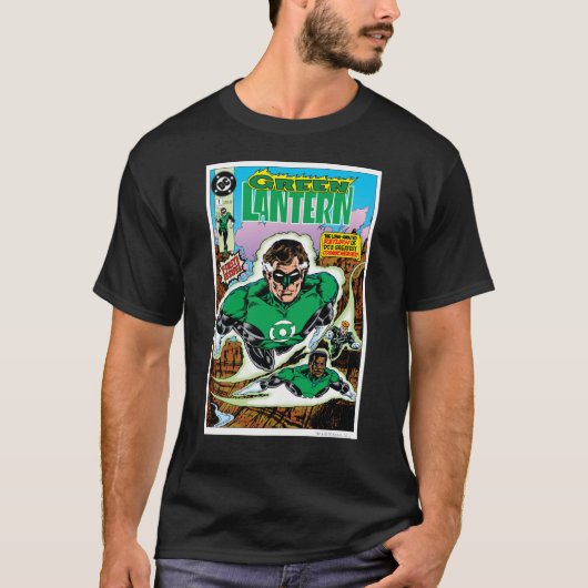 グリーンランタン飛んでいる Tシャツ (正面)