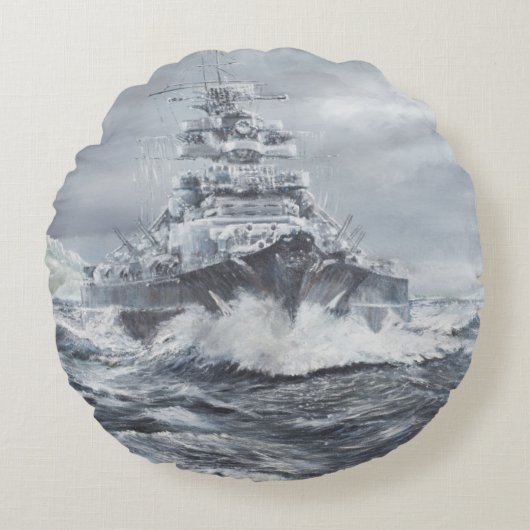 グリーンランドの海岸1900hrs 23rdMayの沖のビスマルク ラウンドクッション (正面)